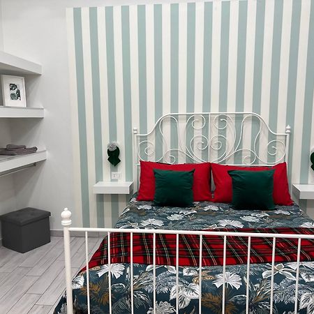 Beatrice Home Napoli Bagian luar foto