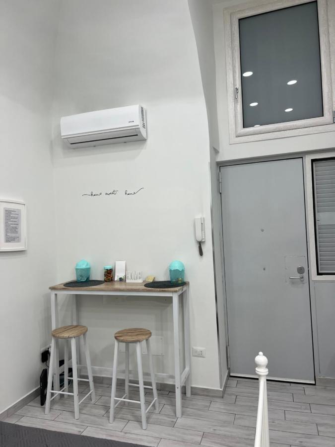 Beatrice Home Napoli Bagian luar foto