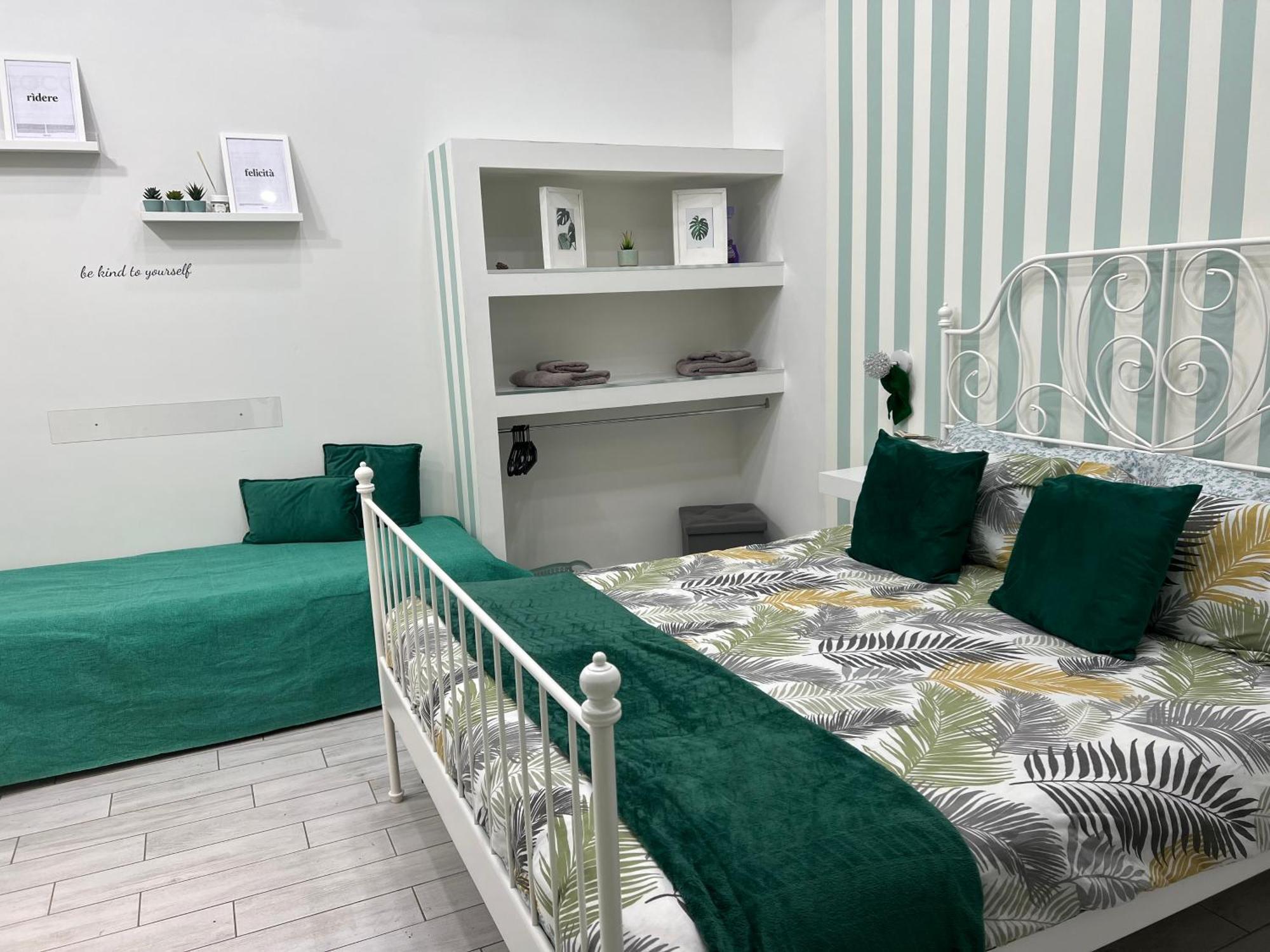 Beatrice Home Napoli Bagian luar foto